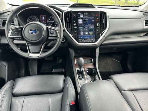 Used 2023 Subaru Ascent Touring AWD/4WD image 4
