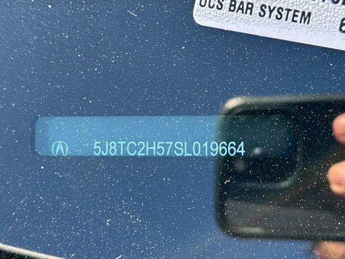 Certified 2025 Acura RDX SH-AWD w/ Technology Package image 3