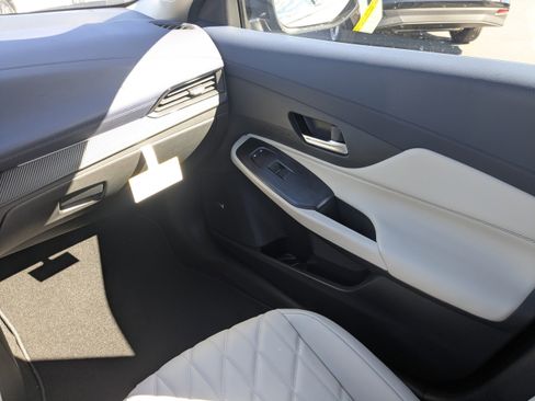 New 2026 Nissan Sentra SL w/ Floor Mat Package image 17