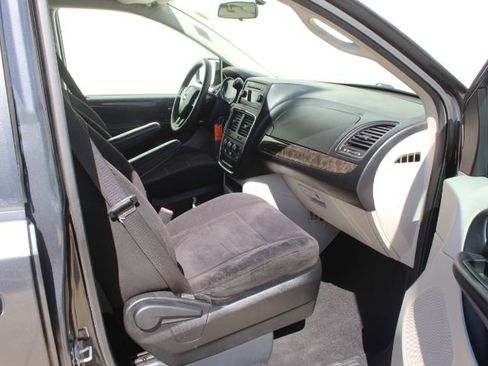 Used 2011 Dodge Grand Caravan Express w/ PWR Window Group image 38