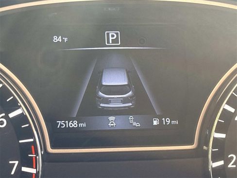 Used 2019 Nissan Pathfinder SL w/ Rock Creek Edition image 27