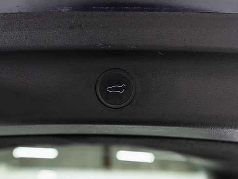 Used 2024 Tesla Model Y Long Range image 24