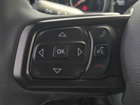 Used 2026 Jeep Wrangler Unlimited Rubicon AWD/4WD image 16