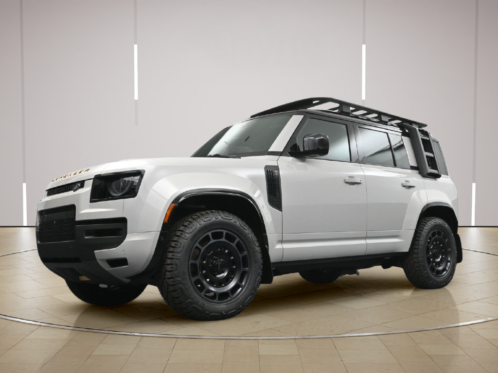 New 2026 Land Rover Defender 110 AWD/4WD image 25