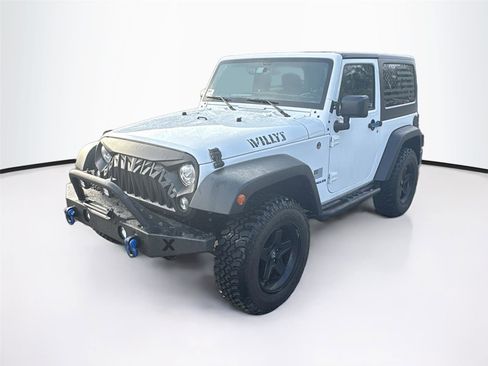 Used 2017 Jeep Wrangler Sport image 3