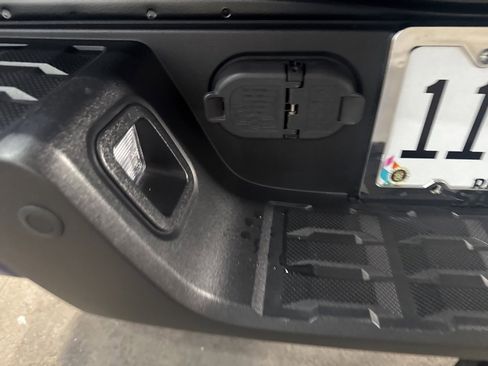 Used 2023 Toyota Tacoma TRD Sport image 25