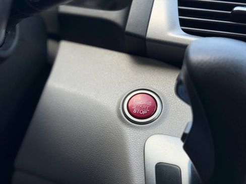 Used 2014 Honda Odyssey EX-L image 17