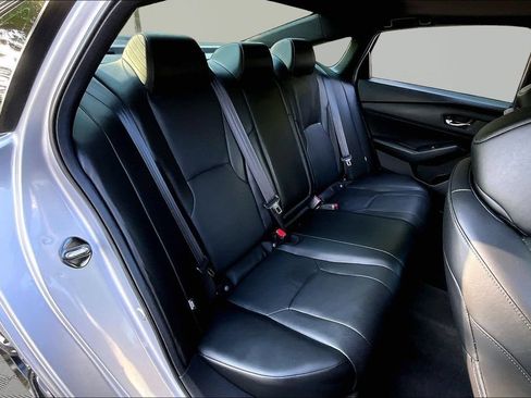 Used 2024 Honda Accord Sport image 19