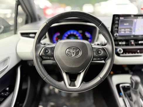 Used 2019 Toyota Corolla XSE FWD image 13