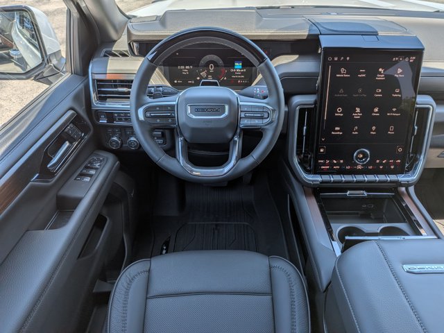 New 2026 GMC Yukon Denali w/ Denali Reserve Package AWD/4WD image 15