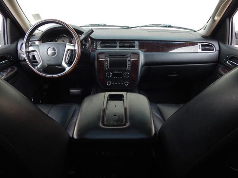 Used 2007 GMC Yukon XL Denali image 25