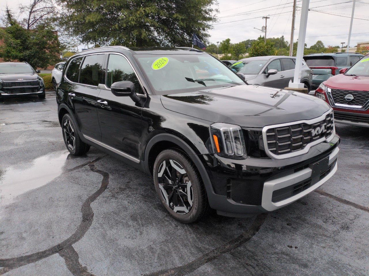 Certified 2024 Kia Telluride S w/ S Sunroof Package FWD image 1