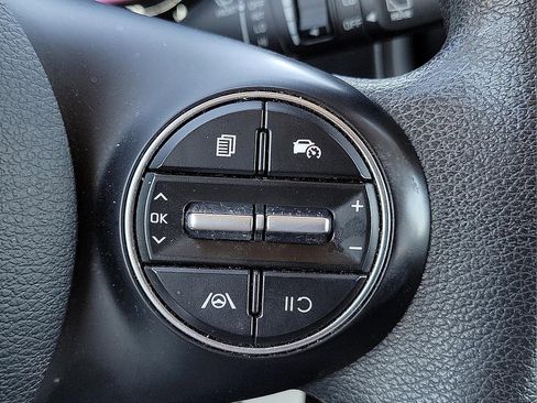 Used 2024 Kia Soul LX w/ Option Group 015 image 16