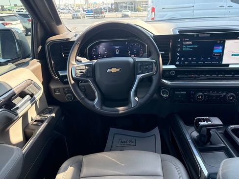 Used 2026 Chevrolet Silverado 1500 LTZ AWD/4WD image 17