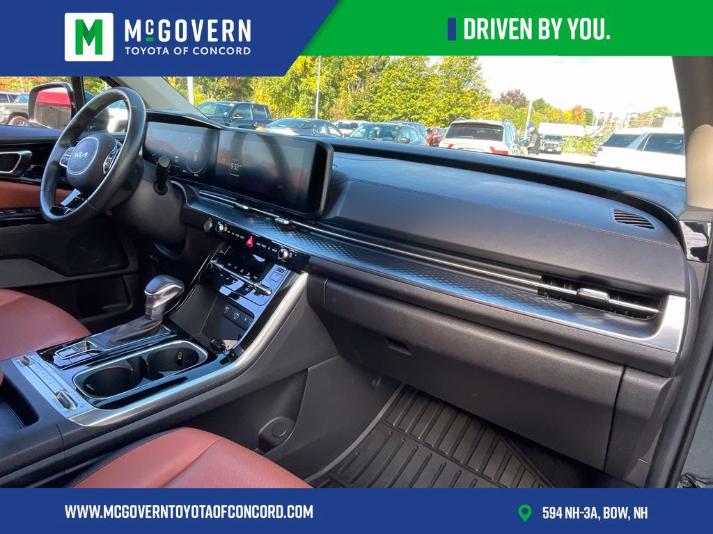 Used 2022 Kia Carnival SX Prestige FWD image 29