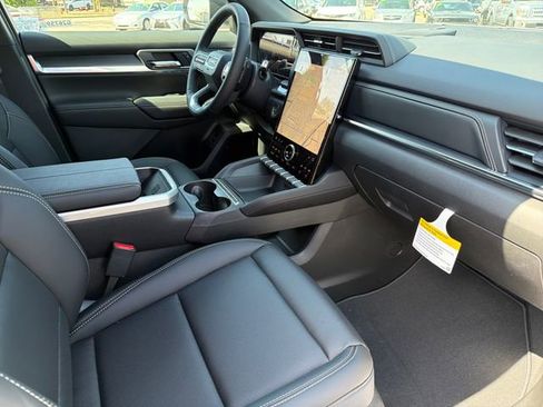 New 2026 GMC Terrain Elevation image 21