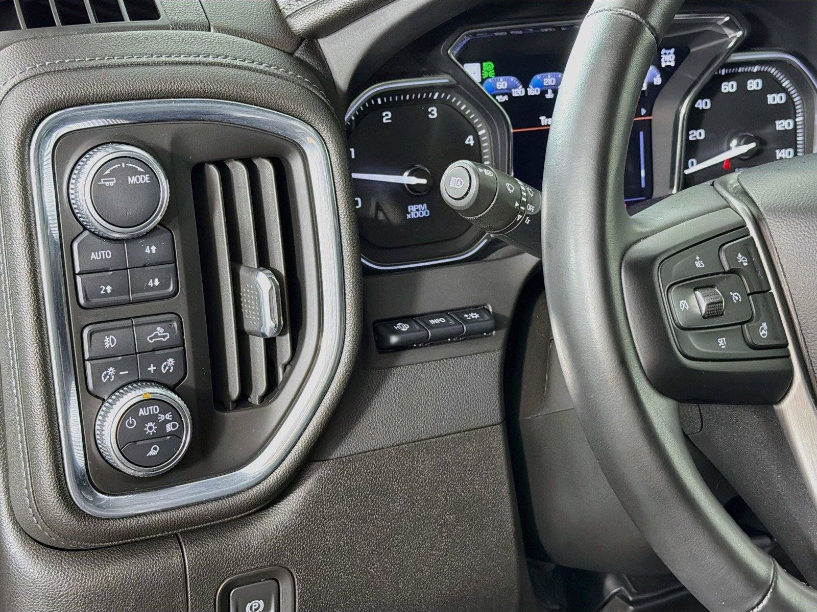 Used 2023 GMC Sierra 3500 Denali w/ Technology Package AWD/4WD image 17