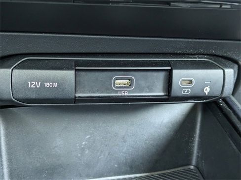 Used 2024 Kia Niro Wind image 26