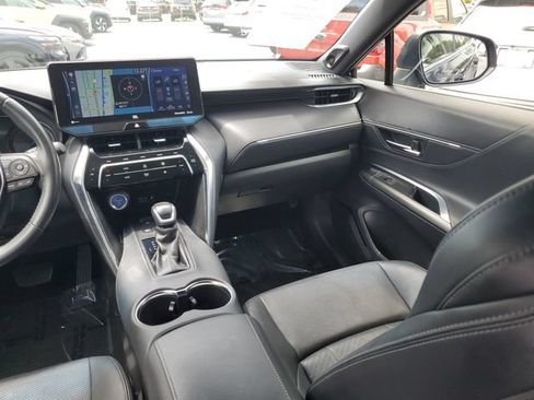 Used 2021 Toyota Venza Limited AWD/4WD image 24