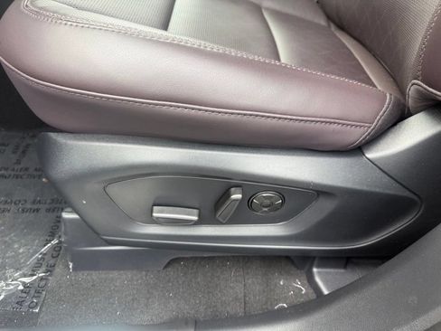 New 2026 Ford Explorer Platinum AWD/4WD image 14