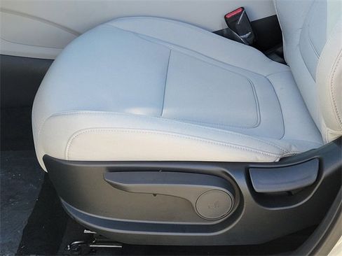 New 2026 Hyundai Tucson SE image 16