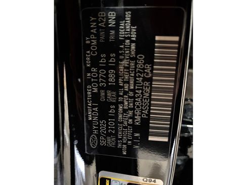 Certified 2026 Hyundai Venue SEL FWD image 16