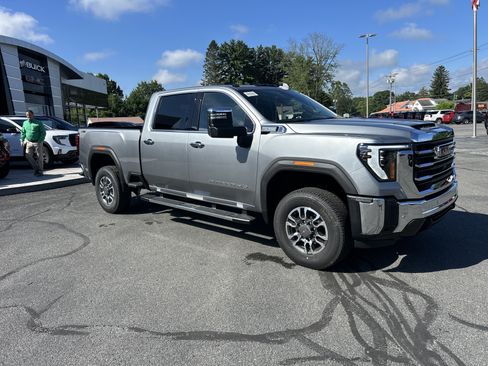 Used 2026 GMC Sierra 2500 SLT w/ SLT Premium Package AWD/4WD image 17