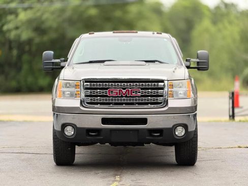 Used 2012 GMC Sierra 2500 SLT w/ Snow Plow Prep Package AWD/4WD image 2