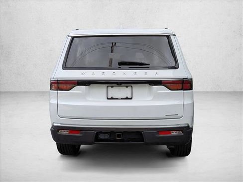 Used 2022 Jeep Wagoneer Series II w/ Premium Group I image 7