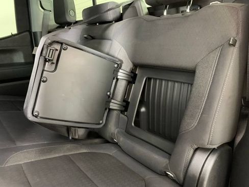 Used 2020 Chevrolet Silverado 1500 RST AWD/4WD image 3
