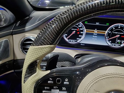 Used 2015 Mercedes-Benz S 65 AMG Sedan image 32