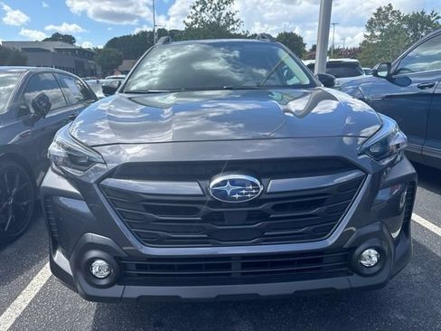 Used 2025 Subaru Outback Premium w/ Popular Package #1A AWD/4WD image 3