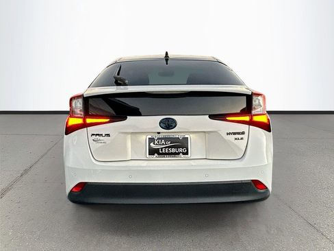 Used 2022 Toyota Prius Nightshade image 6
