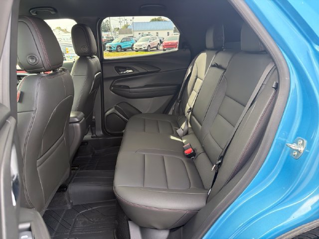 Used 2025 Chevrolet TrailBlazer RS w/ Driver Confidence Package AWD/4WD image 13