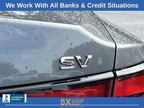 Used 2024 Nissan Sentra SV image 24