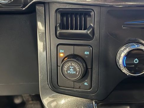 Used 2022 Ford F150 XLT w/ Equipment Group 302A High AWD/4WD image 13