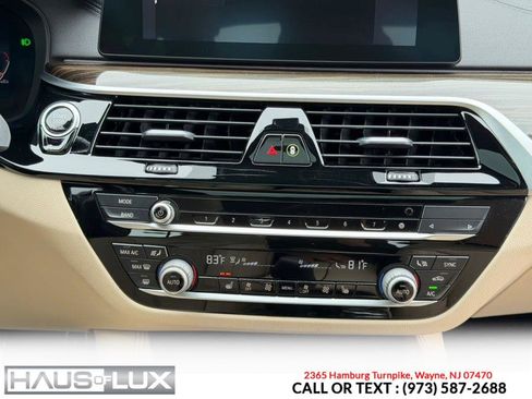 Used 2020 BMW 540i xDrive w/ Executive Package image 28