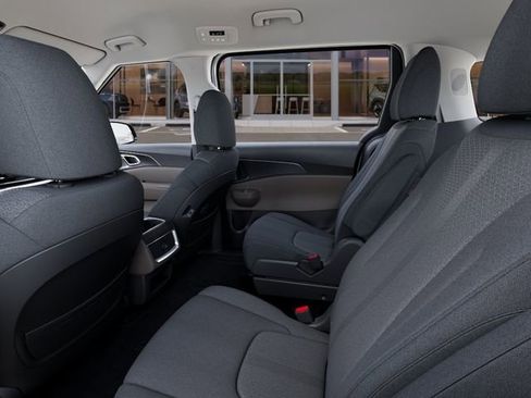 New 2026 Kia Carnival LX FWD image 18