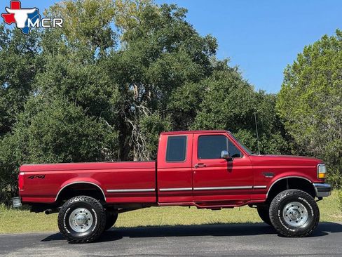 Used 1997 Ford F250 XLT image 3
