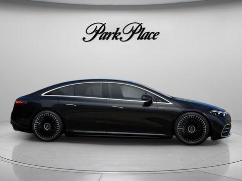 Certified 2023 Mercedes-Benz EQS AMG 4MATIC image 27