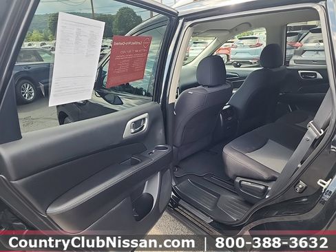 Used 2019 Nissan Pathfinder S AWD/4WD image 21