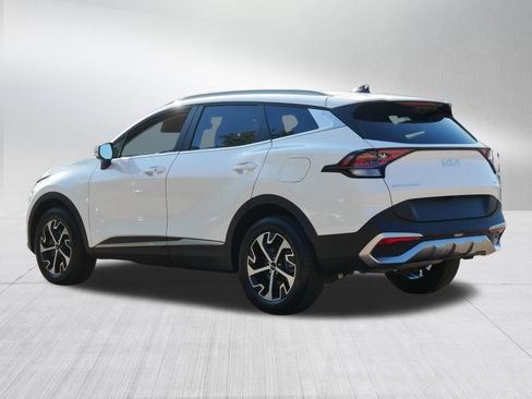 Certified 2024 Kia Sportage EX AWD/4WD image 5