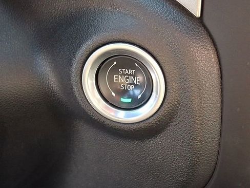 Certified 2021 Chevrolet Silverado 1500 LT Trail Boss w/ Convenience Package II image 30