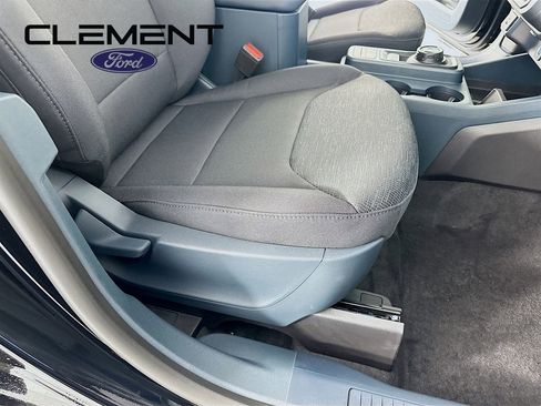 New 2026 Ford Maverick XL image 28