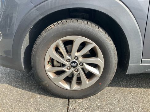 Used 2017 Hyundai Tucson SE image 31