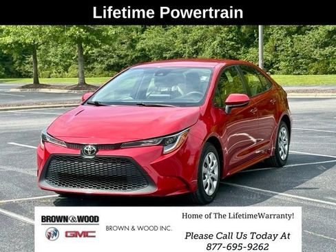 Used 2020 Toyota Corolla LE FWD image 1