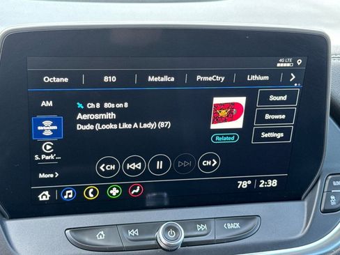 Used 2025 Chevrolet Blazer LT image 17