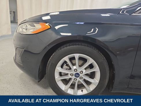 Used 2020 Ford Fusion SE image 41