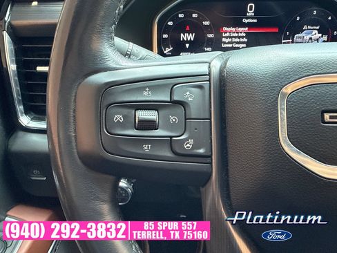 Used 2024 GMC Sierra 2500 Denali Ultimate AWD/4WD image 32