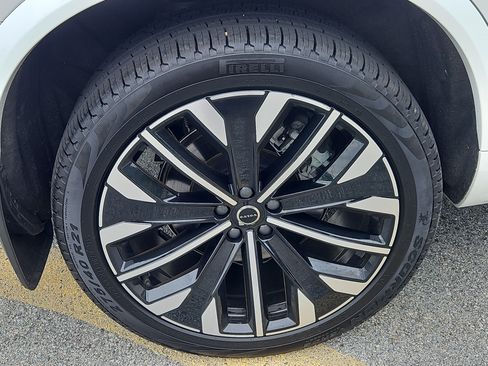Used 2026 Volvo XC90 B6 Plus w/ Protection Package Premier AWD/4WD image 30